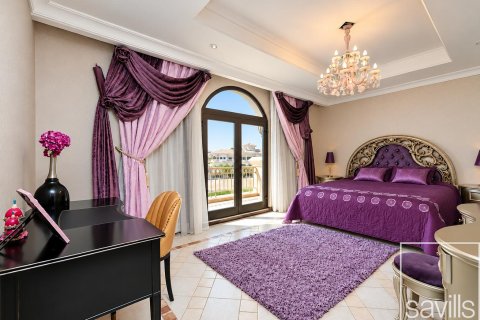 Вилла с 4 спальнями в Garden Homes, ОАЭ №214029 23