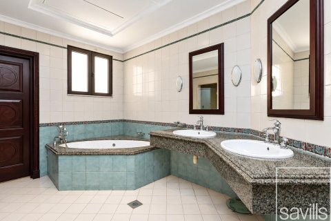 Вилла с 4 спальнями в Garden Homes, ОАЭ №214029 21