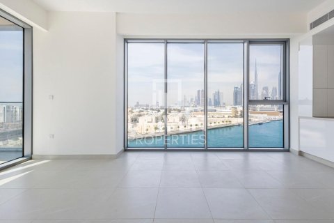 Apartment de 2 dormitorios en Al Wasl, UAE No. 221562