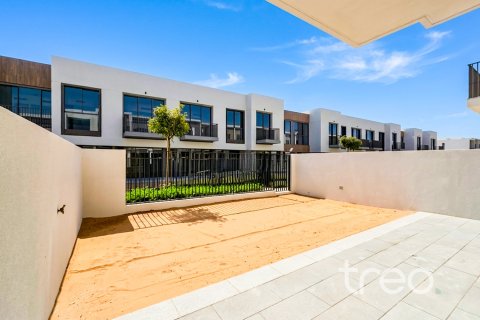 3 bedrooms Townhouse in The Valley, UAE No. 220944 7