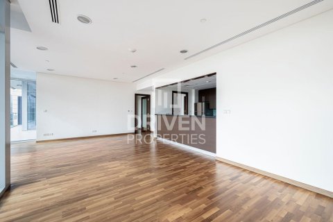 2 bedrooms Apartment in DIFC, UAE No. 212748 4