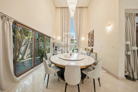 6 bedrooms Villa in Meydan, UAE No. 212456 9