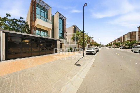 6 bedrooms Villa in Meydan, UAE No. 212456 30