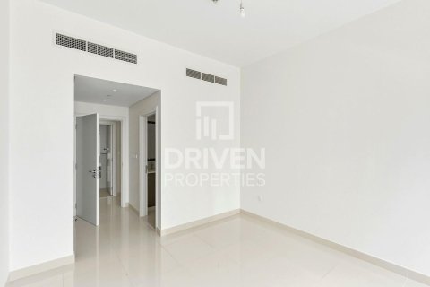 2 bedrooms Apartment in BLVD Crescent, UAE No. 211562 10