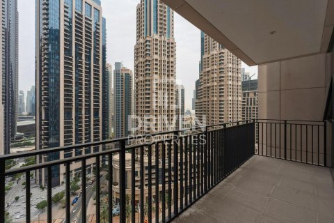2 bedrooms Apartment in BLVD Crescent, UAE No. 211562 24