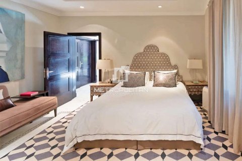 Villa de 5 chambres à Signature Villas, UAE No. 32225 11