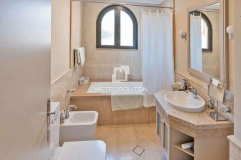 Villa de 5 chambres à Signature Villas, UAE No. 32225 14