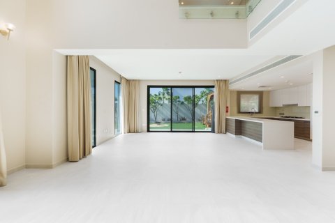 Villa de 4 dormitorios en  Yas Island, UAE No. 196742