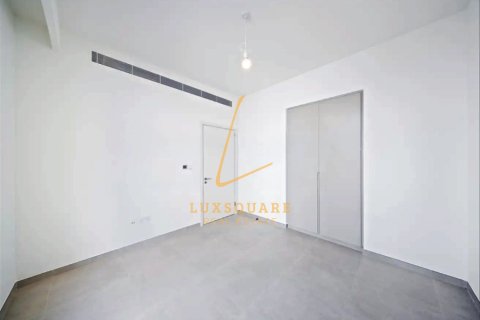 Villa de 4 dormitorios en Mudon, UAE No. 224320 13