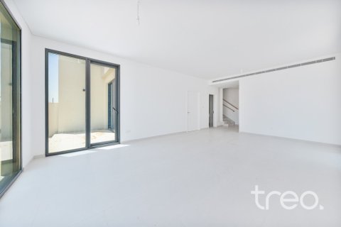 4 bedrooms Townhouse in Dubai, UAE No. 220828 5