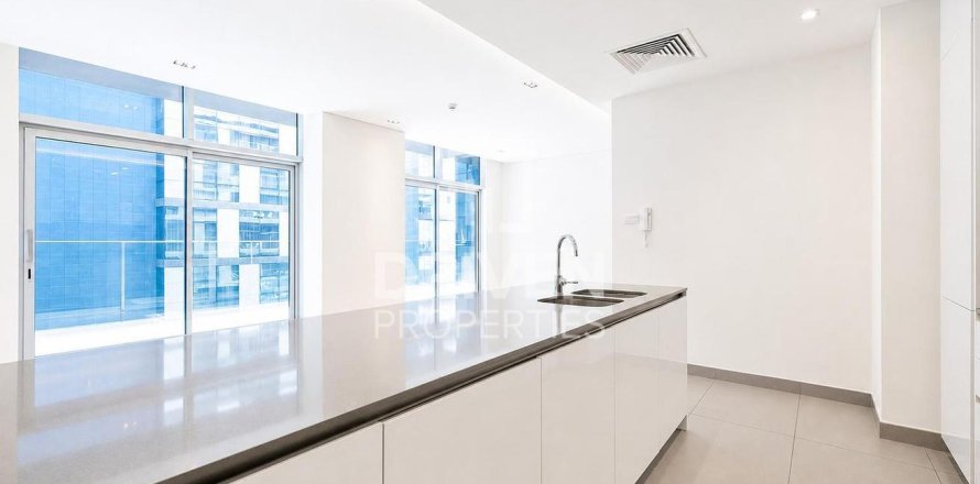 2 bedrooms Apartment in City Walk, UAE No. 212814