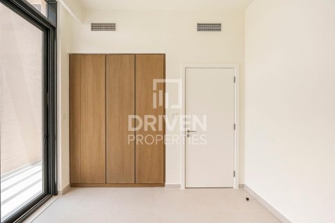 Villa de 4 dormitorios en EMAAR South, UAE No. 207401 13