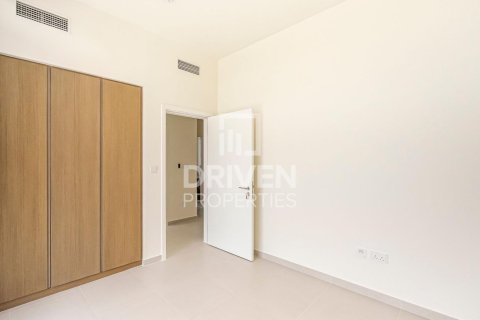 Villa de 4 dormitorios en EMAAR South, UAE No. 207401 11