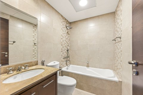 Apartment de 3 dormitorios en Dubai Festival City, UAE No. 221655 11