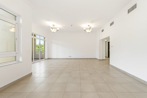Apartment de 3 dormitorios en Dubai Festival City, UAE No. 221655