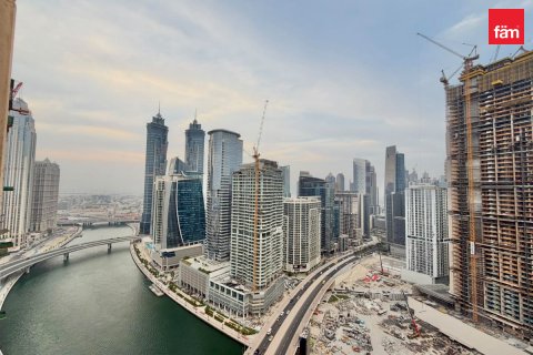 Appartement de 2 chambres à Business Bay, UAE No. 222201