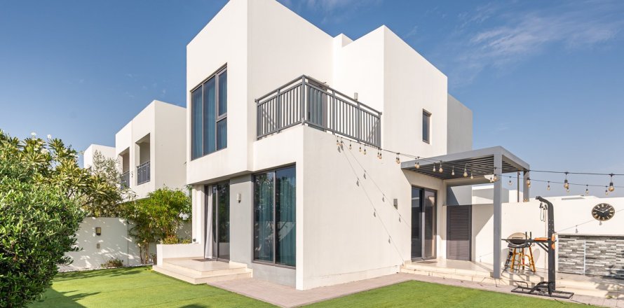 Townhouse de 4 chambres à Maple 3, UAE No. 212931