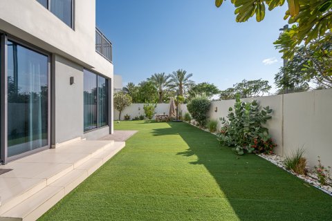 Townhouse de 4 chambres à Maple 3, UAE No. 212931 3