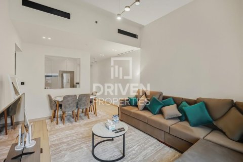 2 bedrooms Apartment in District 12, UAE No. 211634