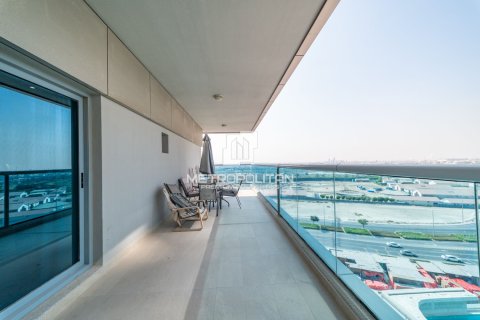 2 bedrooms Apartment in Business Bay, UAE No. 130061 12