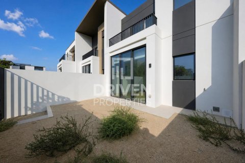 Townhouse de 3 dormitorios en Arabian Ranches 3, UAE No. 225930 22