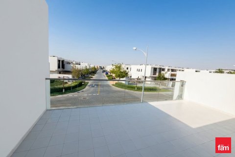 3 bedrooms Townhouse in Dubai, UAE No. 216449 17