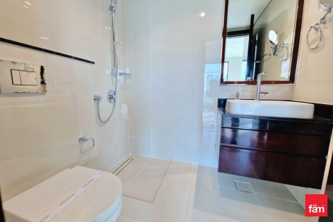 7 bedrooms Villa in Dubai, UAE No. 216052 4