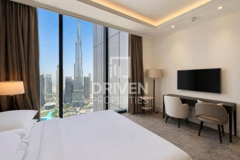 Apartment de 4 dormitorios en The Address Residence Fountain Views, UAE No. 223212 17