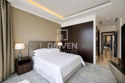 Apartment de 4 dormitorios en The Address Residence Fountain Views, UAE No. 223212 15