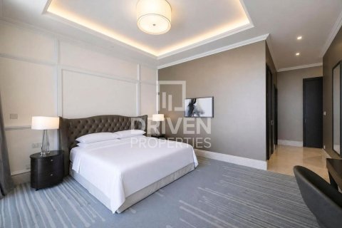 Apartment de 4 dormitorios en The Address Residence Fountain Views, UAE No. 223212 13