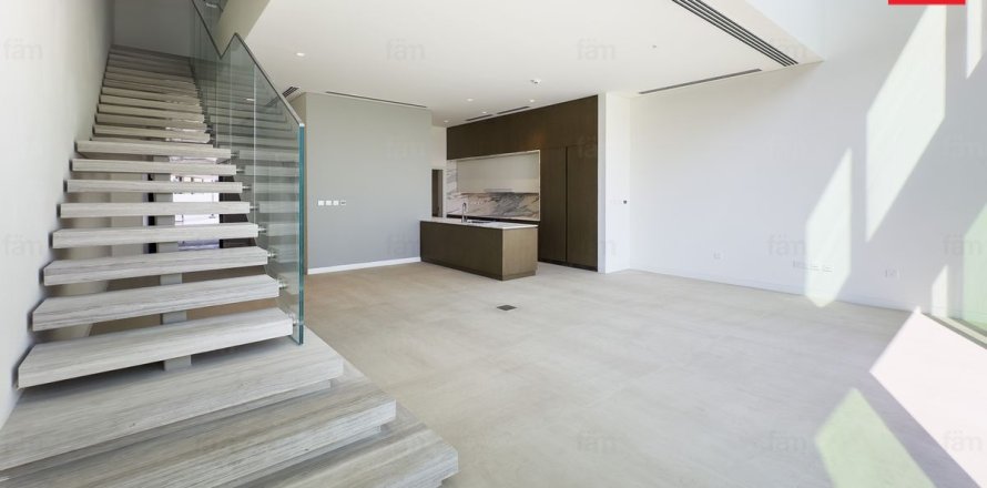 Townhouse de 3 dormitorios en Dubai, UAE No. 160506