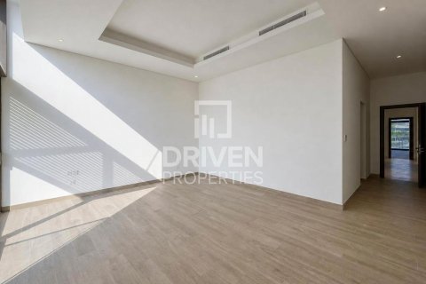 Villa de 6 dormitorios en District One, UAE No. 223242 16
