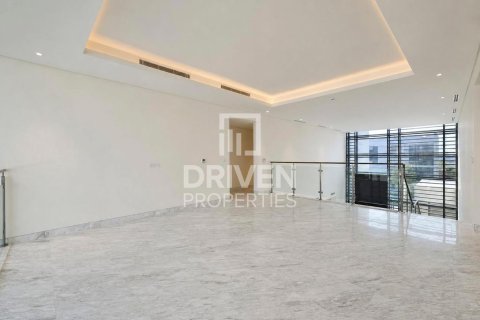 Villa de 6 dormitorios en District One, UAE No. 223242 7