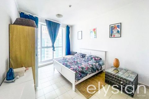 3 bedrooms Apartment in The Torch, UAE No. 64636 6