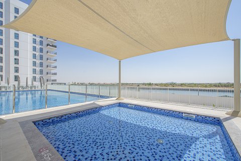 Apartment de 2 dormitorios en  Yas Island, UAE No. 215353