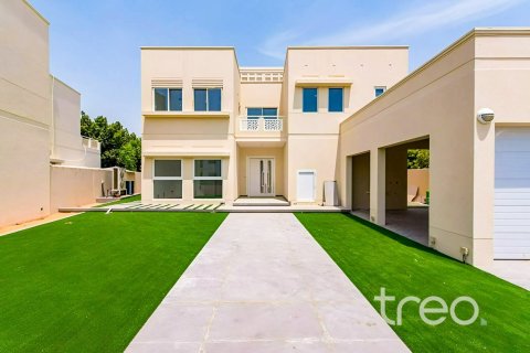 5 bedrooms Villa in Meadows, UAE No. 220757 6