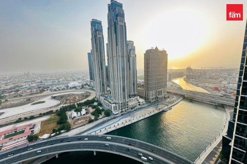 Appartement de 2 chambres à Business Bay, UAE No. 200135 3