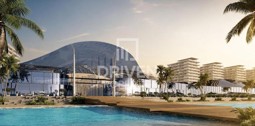 Studio Apartment in Dubai South (Dubai World Central), UAE No. 211935