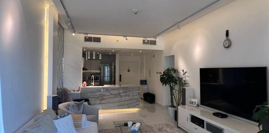 2 bedrooms Apartment in Dubai, UAE No. 213407