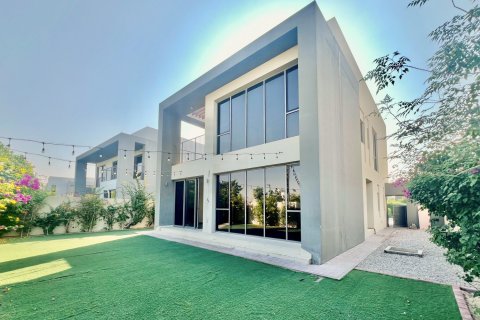 Villa de 3 chambres à Dubai Hills Estate, UAE No. 221682 3
