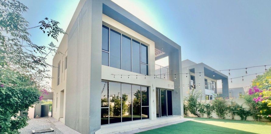 Villa de 3 chambres à Dubai Hills Estate, UAE No. 221682