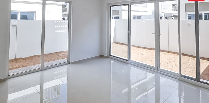 Townhouse de 3 chambres à Dubai, UAE No. 221969