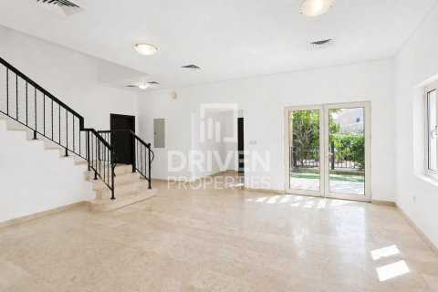Villa de 5 dormitorios en Hacienda, UAE No. 223223 5