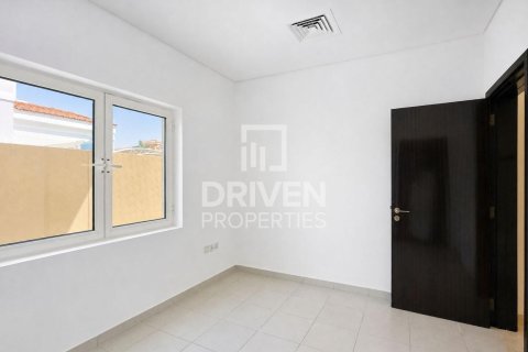 Villa de 5 dormitorios en Hacienda, UAE No. 223223 15