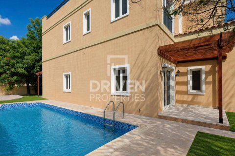 Villa de 5 dormitorios en Hacienda, UAE No. 223223 26