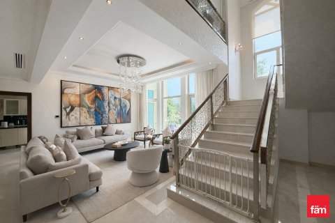 Villa de 4 chambres à Jumeirah Islands, UAE No. 151631 8