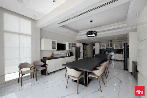 Villa de 4 chambres à Jumeirah Islands, UAE No. 151631 9