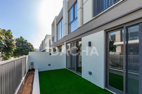 Townhouse de 3 dormitorios en Tilal Al Ghaf, UAE No. 168927