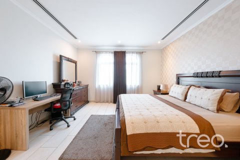 Villa de 4 chambres à Legacy, UAE No. 222685 26