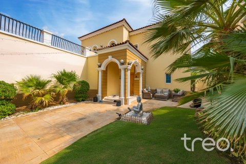 Villa de 4 chambres à Legacy, UAE No. 222685 17